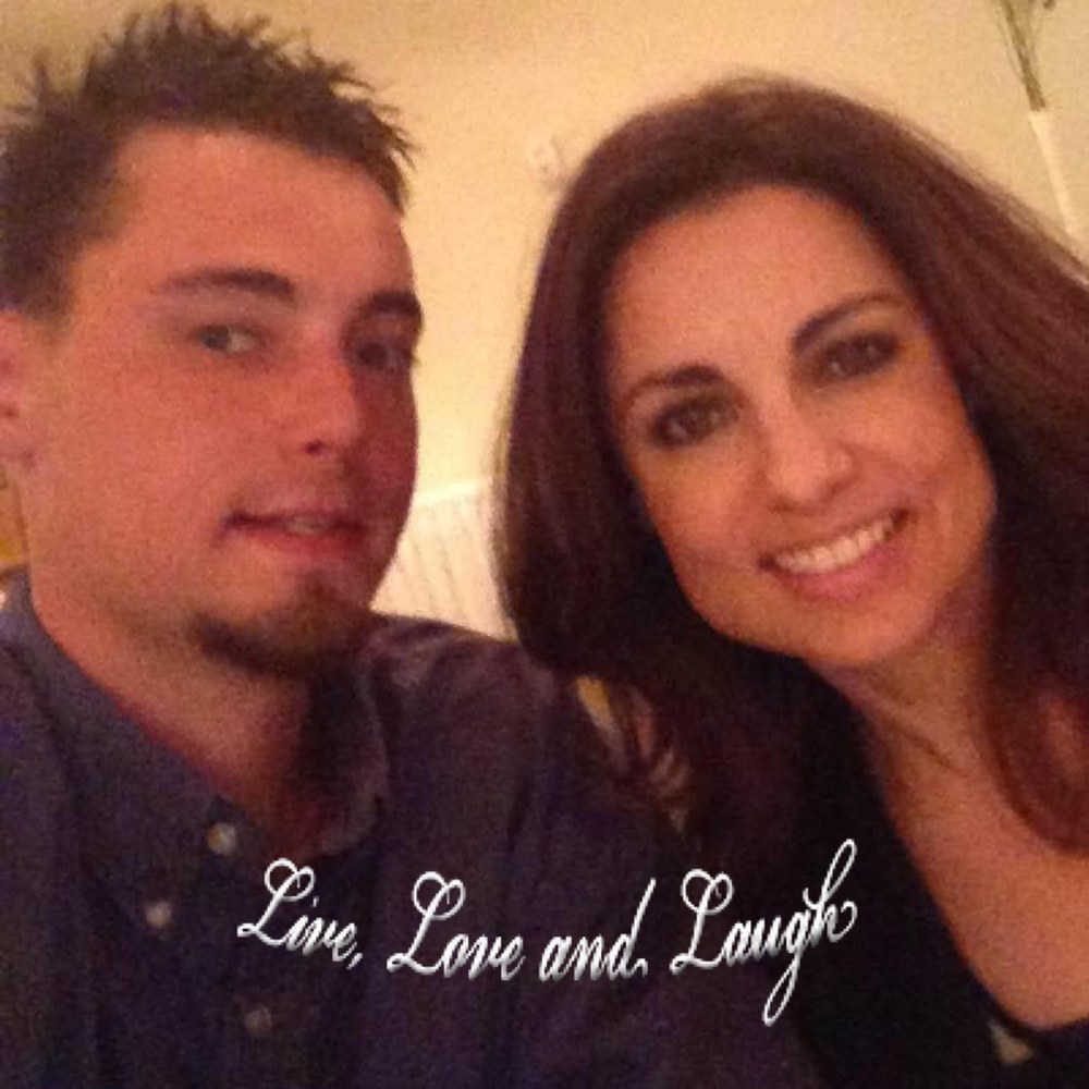 Meet your Posher, Joelle